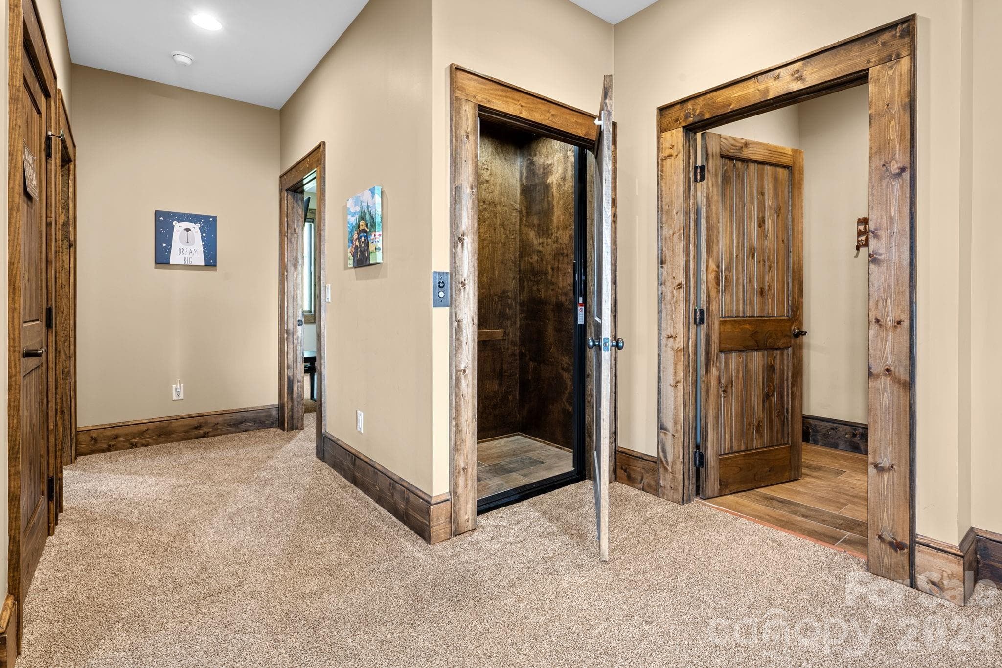 Single Family Residence at 6 Valley Watch Court, Banner Elk, photo 31 of 48