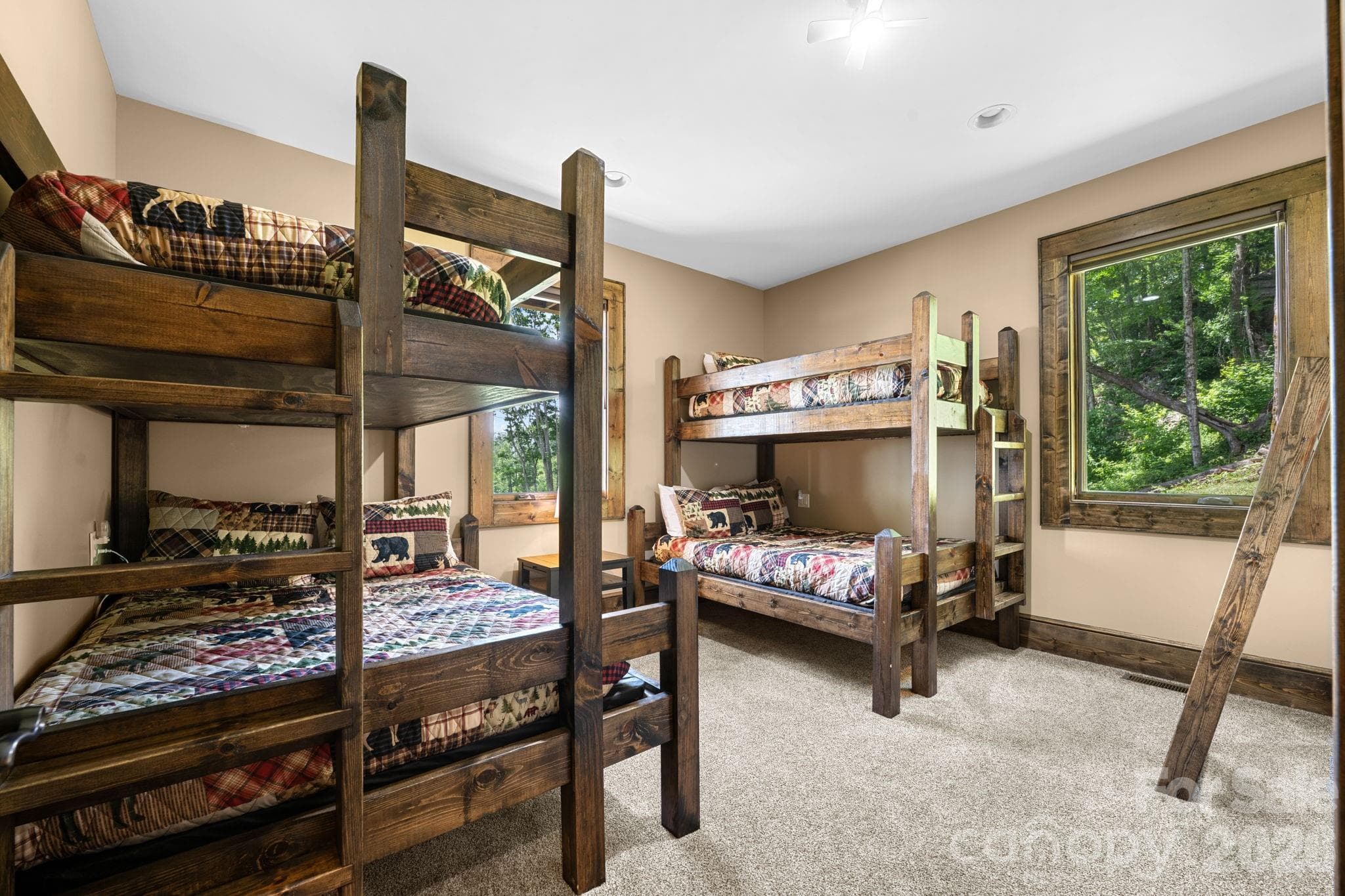 Bunk room 1 - 6 Valley Watch Court, Banner Elk