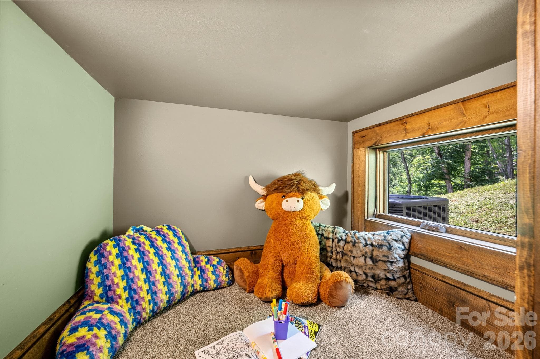 Single Family Residence at 6 Valley Watch Court, Banner Elk, photo 33 of 48