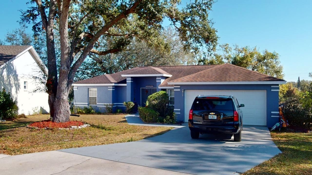 Single Family Residence at WEDGEWOOD GOLF & COUNTRY CLUB PH 01, LAKELAND, photo 2 of 28