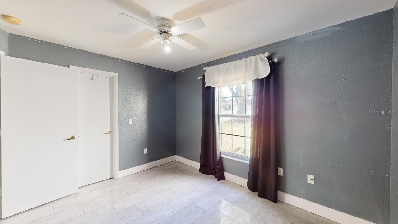 Single Family Residence at WEDGEWOOD GOLF & COUNTRY CLUB PH 01, LAKELAND, photo 22 of 28