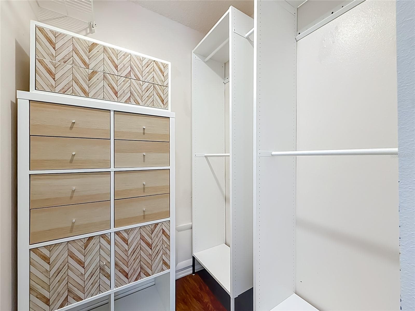 Bedroom 2 Walk-in Closet - 2632 CAMILLE DR, PALM HARBOR