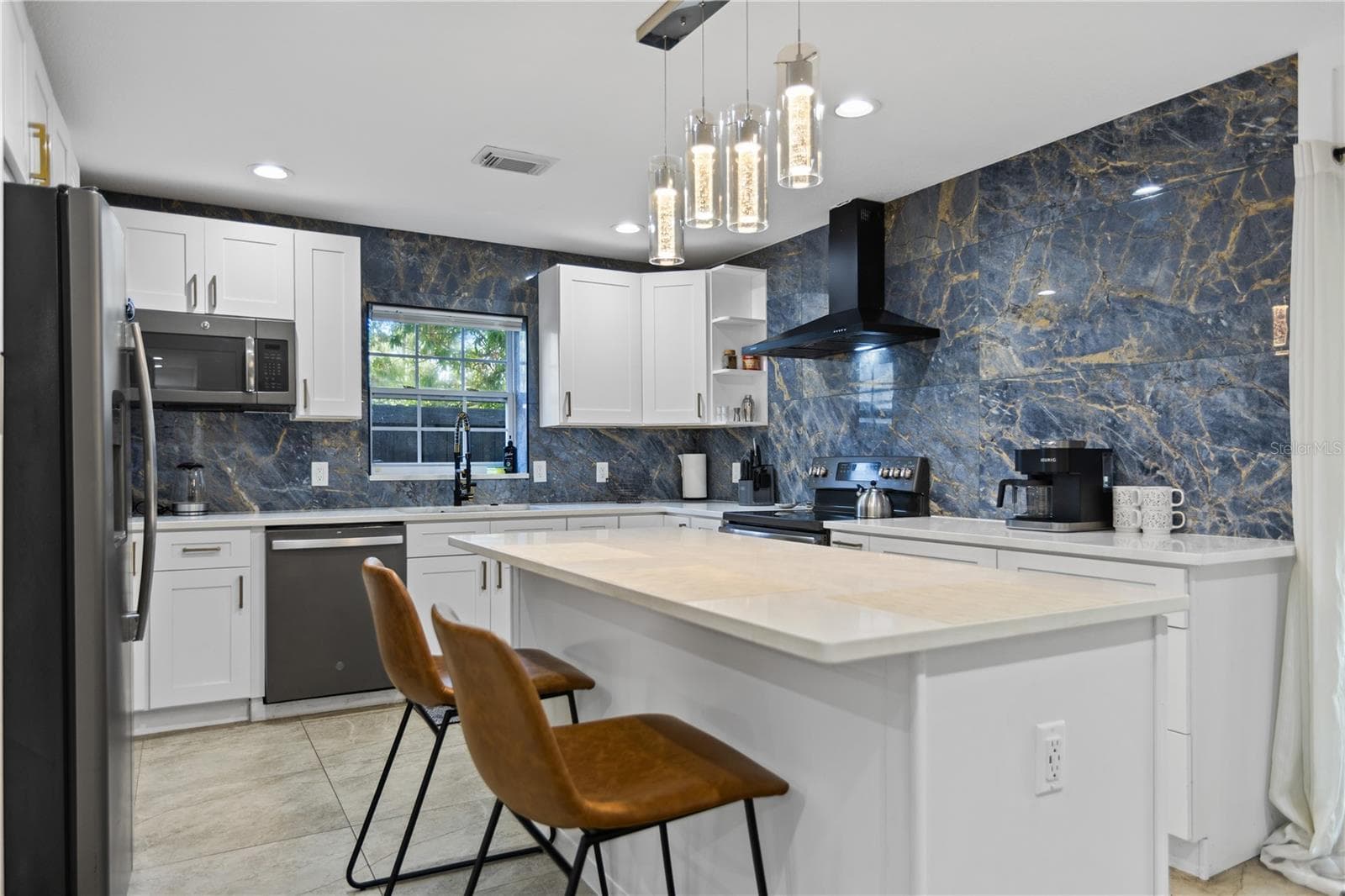 Single Family Residence at 6822 S WALL ST, TAMPA, photo 5 of 31