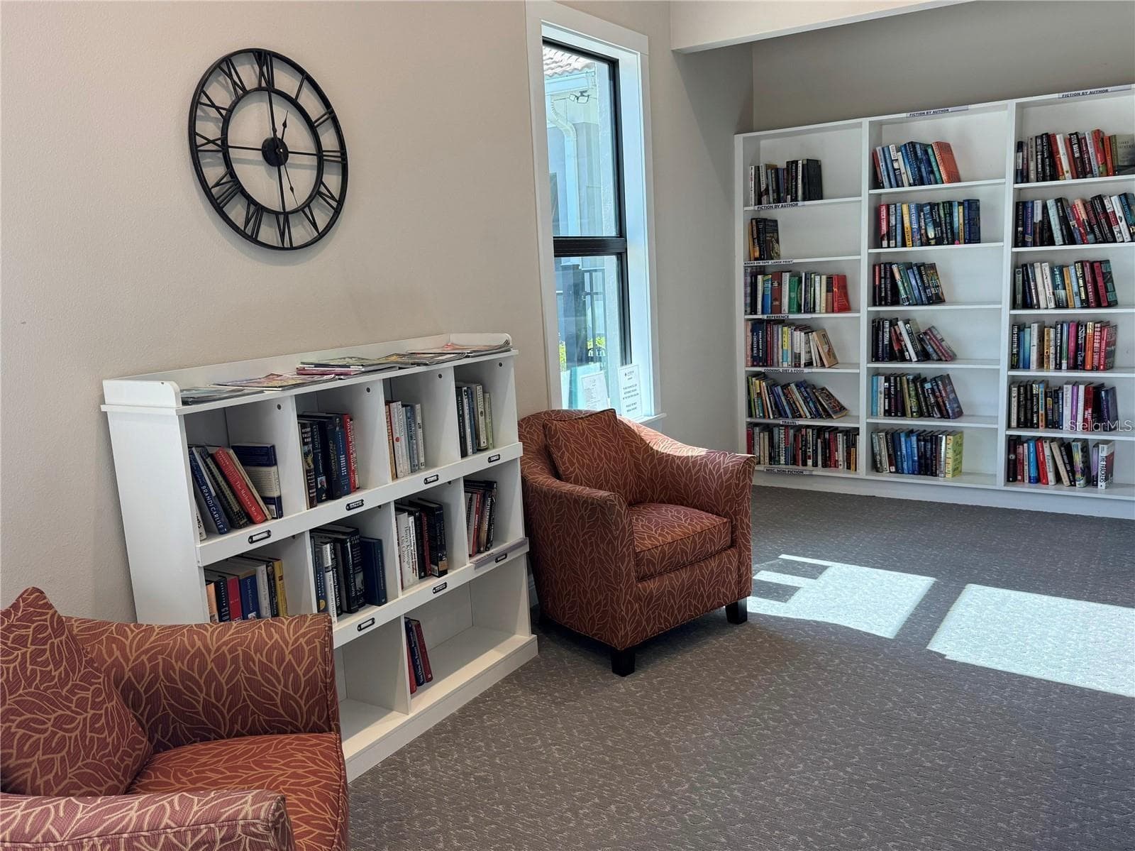 Library - 4346 KARIBA LAKE TER, SARASOTA