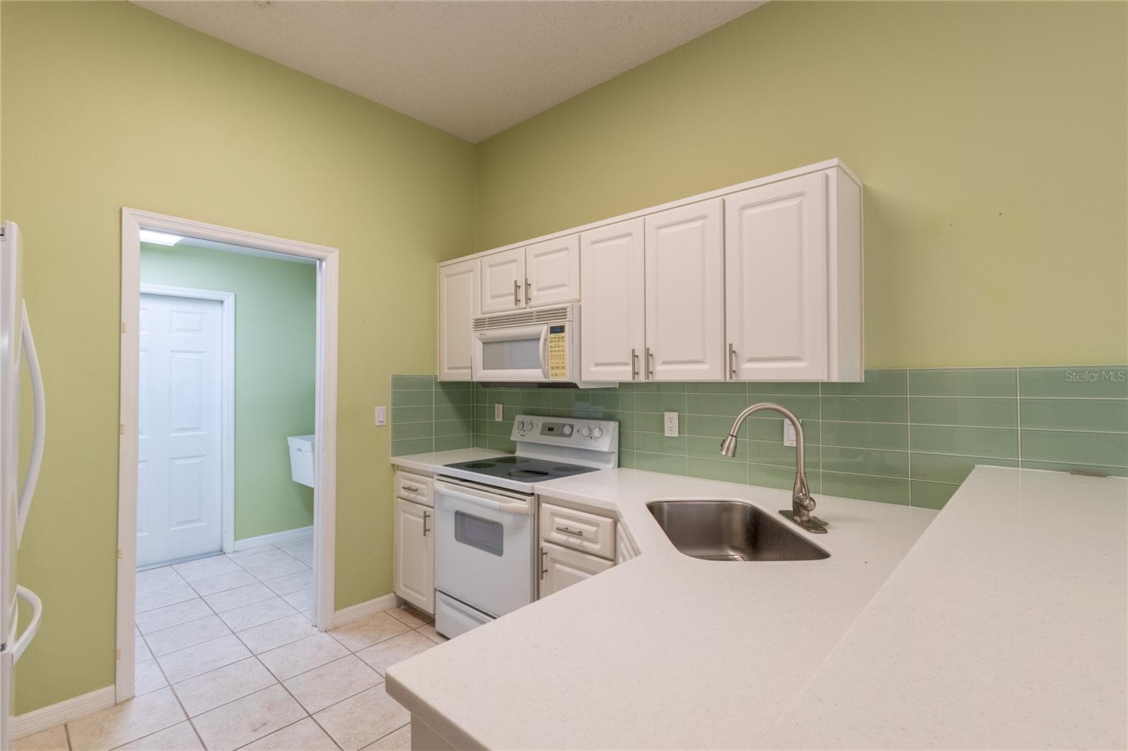 Villa at 7541 MOORGATE CT, NEW PORT RICHEY, photo 18 of 36