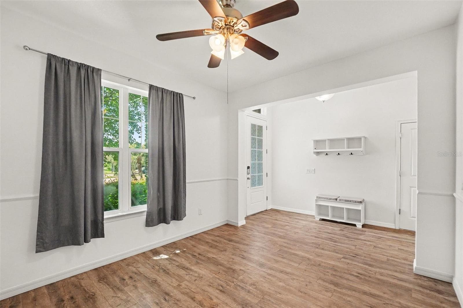 Single Family Residence at 12324 STREAMBED DR, RIVERVIEW, photo 2 of 26