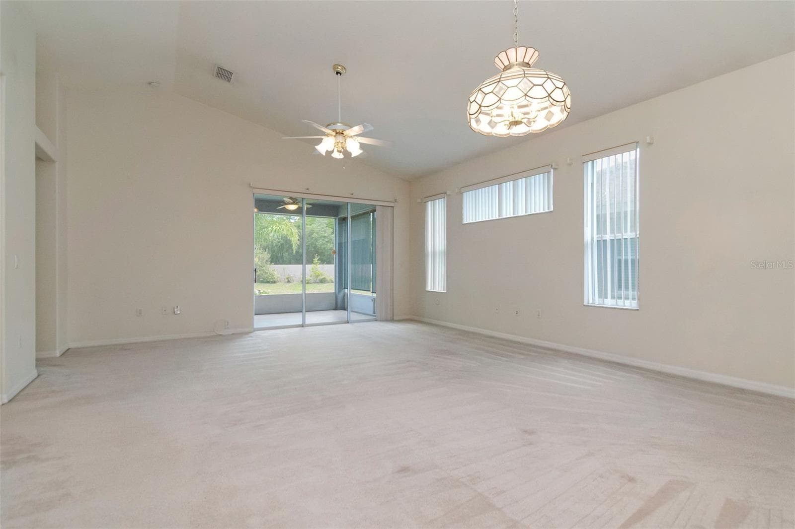 Open Dining Area in Great Room - 10029 BROOKDALE DR, NEW PORT RICHEY