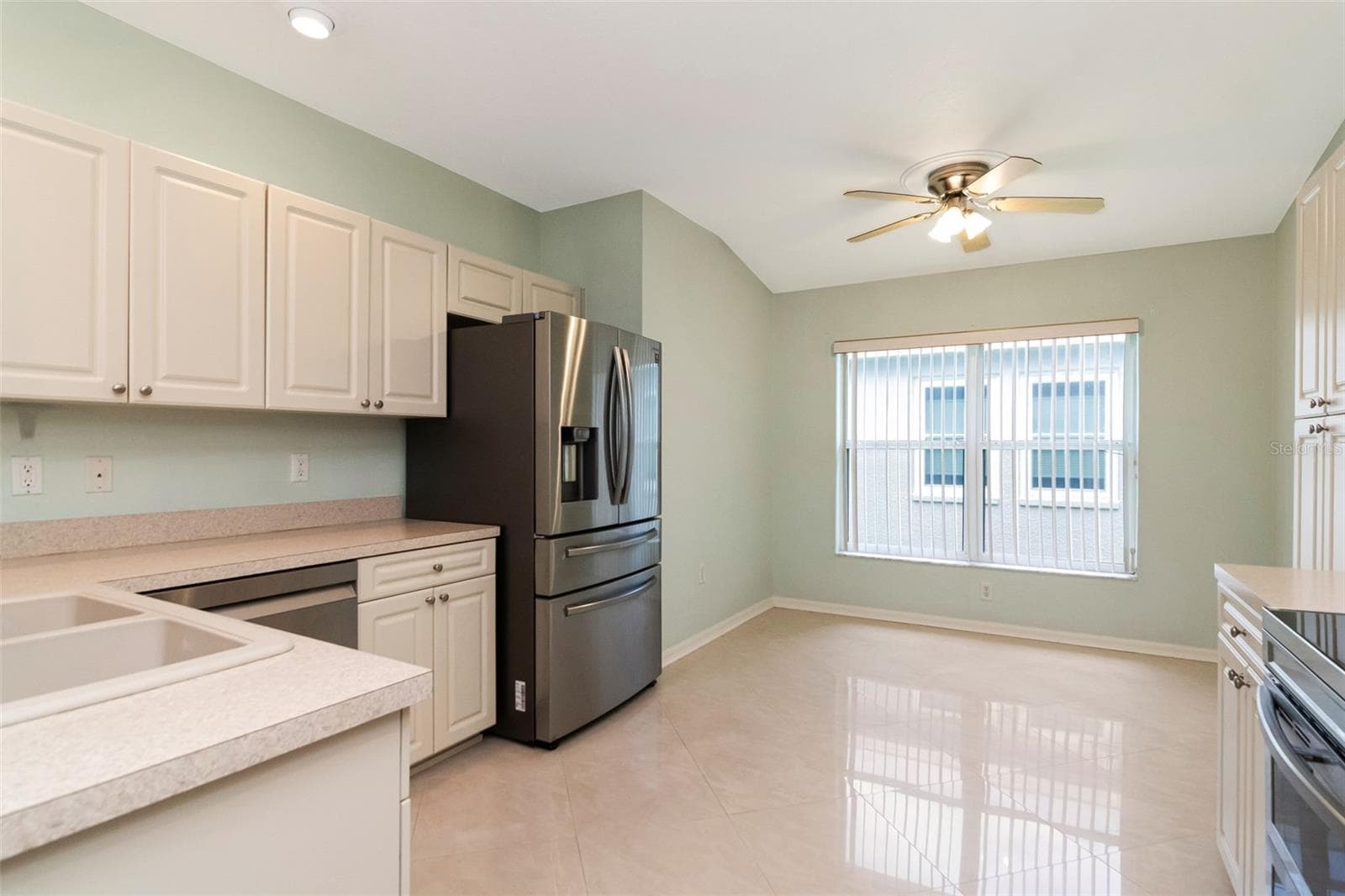 Kitchen - 10029 BROOKDALE DR, NEW PORT RICHEY