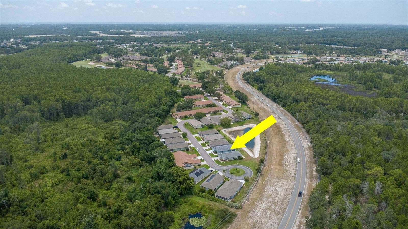 Community Drone Overview - 10029 BROOKDALE DR, NEW PORT RICHEY
