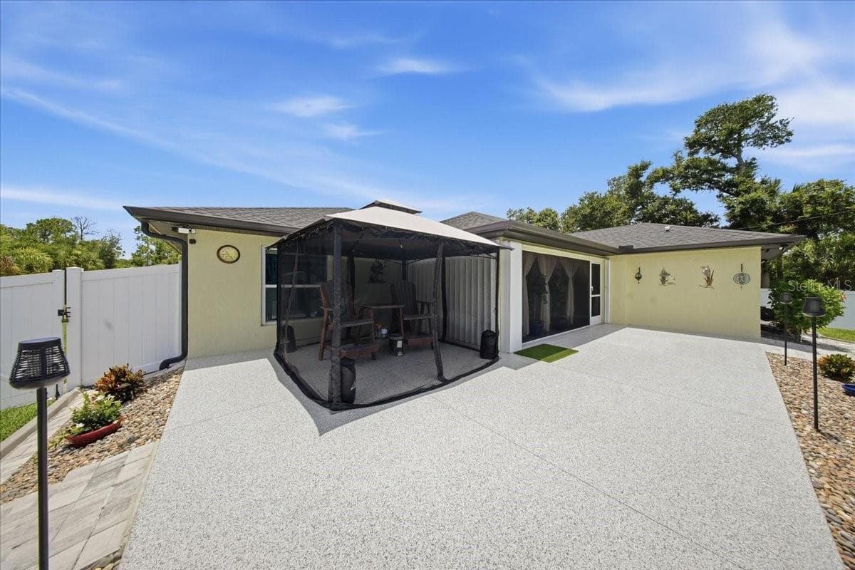 Single Family Residence at 17432 SHIRLEY AVE, PORT CHARLOTTE, photo 22 of 63