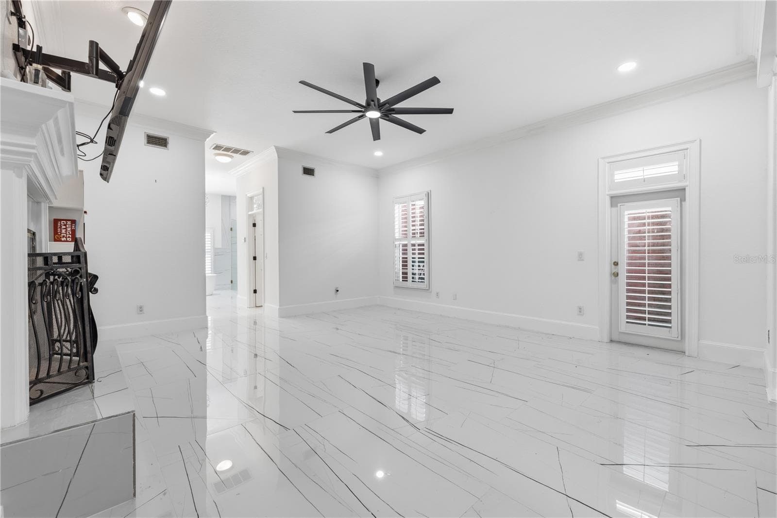 Single Family Residence at 3017 OAKMONT DR, CLEARWATER, photo 16 of 32