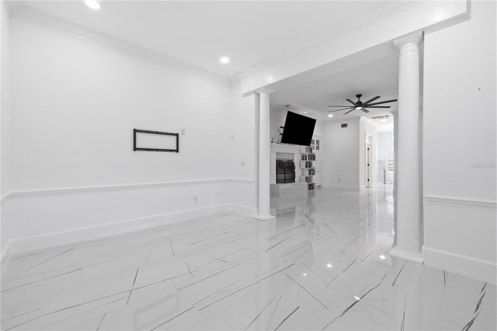 Single Family Residence at 3017 OAKMONT DR, CLEARWATER, photo 18 of 32