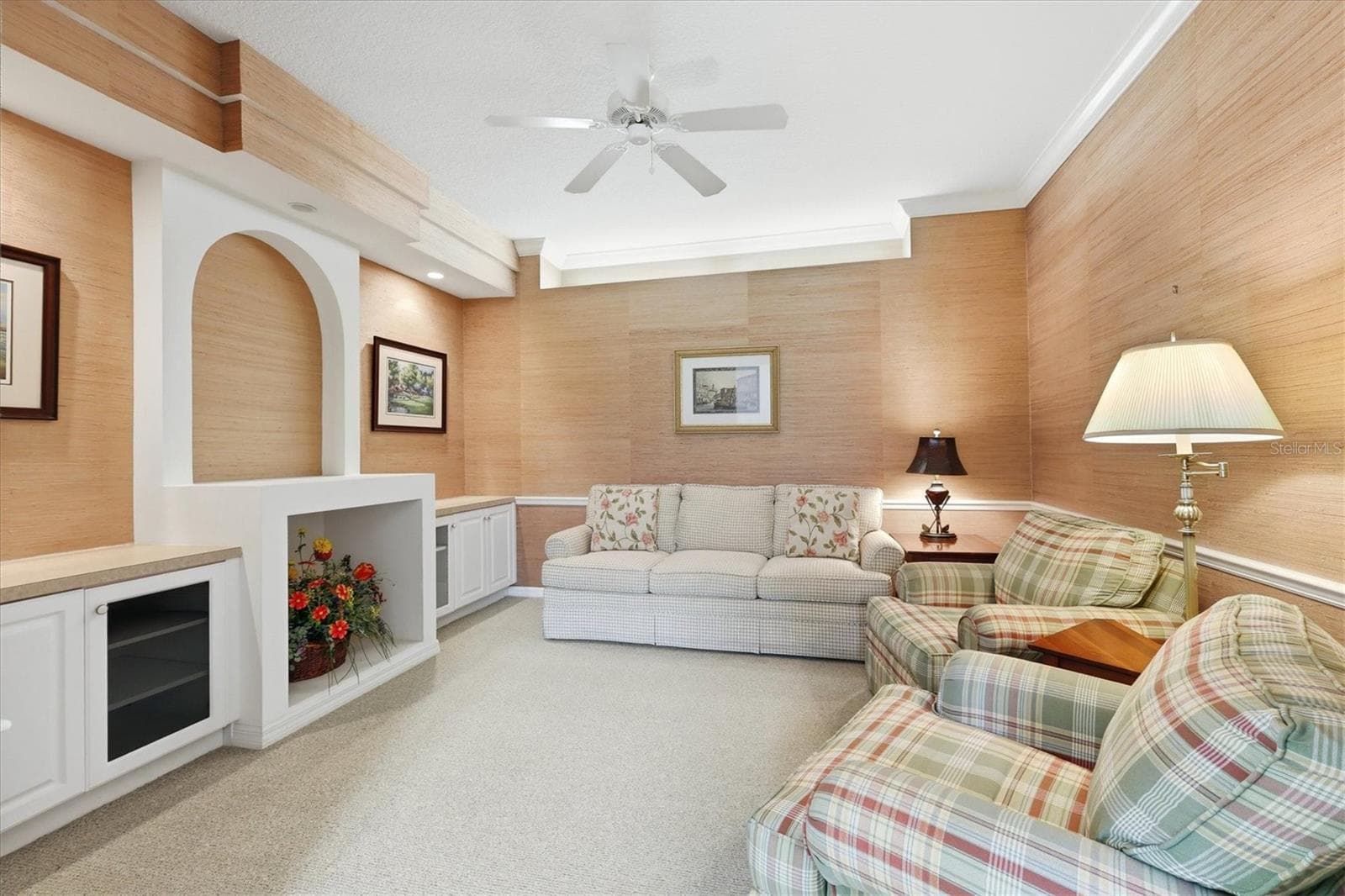 Single Family Residence at 9402 FOREST HILLS CIR, SARASOTA, photo 12 of 77