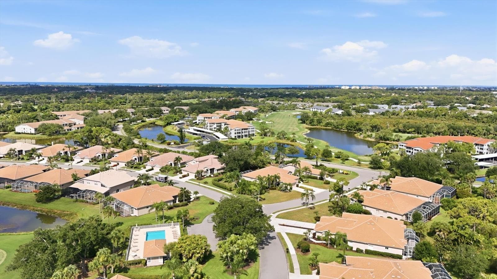 Single Family Residence at 9402 FOREST HILLS CIR, SARASOTA, photo 34 of 77