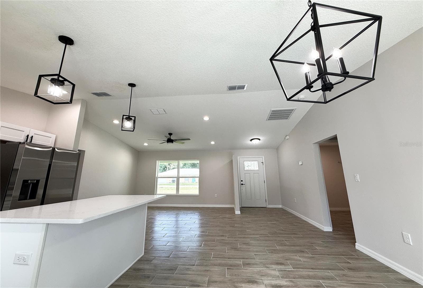 dining open - 5687 NW 57TH ST, OCALA
