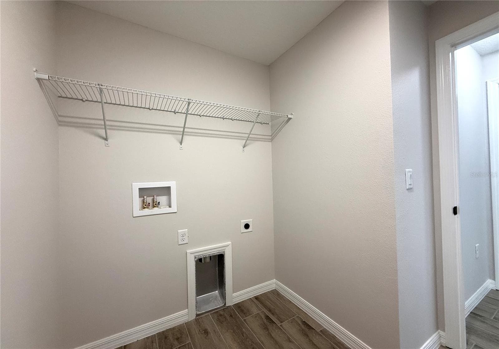 laundry - 5687 NW 57TH ST, OCALA