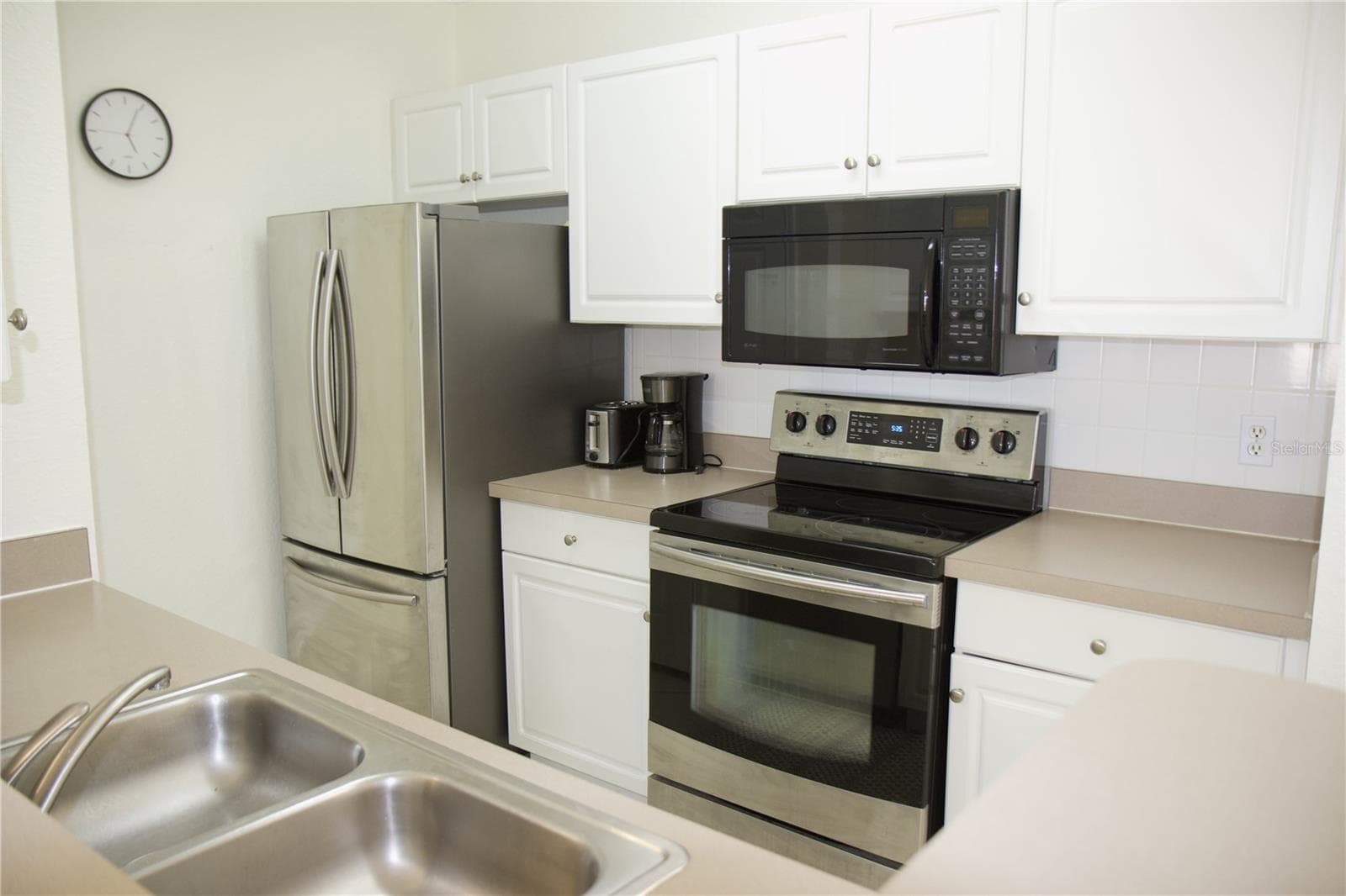 Condominium at 4323 BAYSIDE VILLAGE DR #306, TAMPA, photo 3 of 29