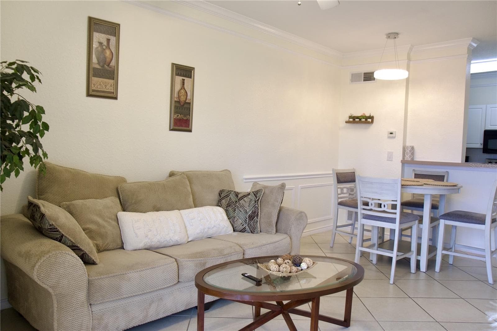 Condominium at 4323 BAYSIDE VILLAGE DR #306, TAMPA, photo 8 of 29