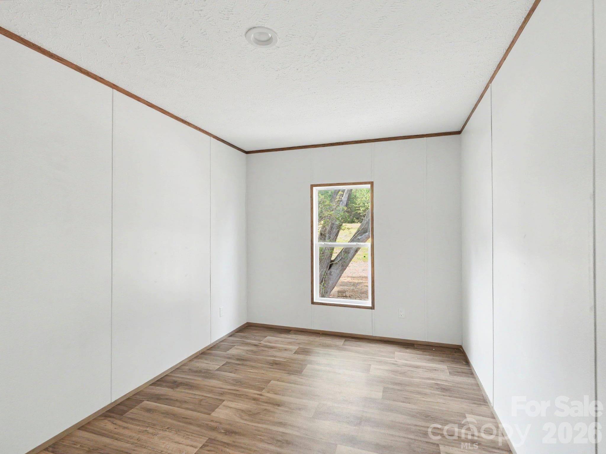 Single Family Residence at 330 Middle Brook Drive, Rockwell, photo 38 of 48