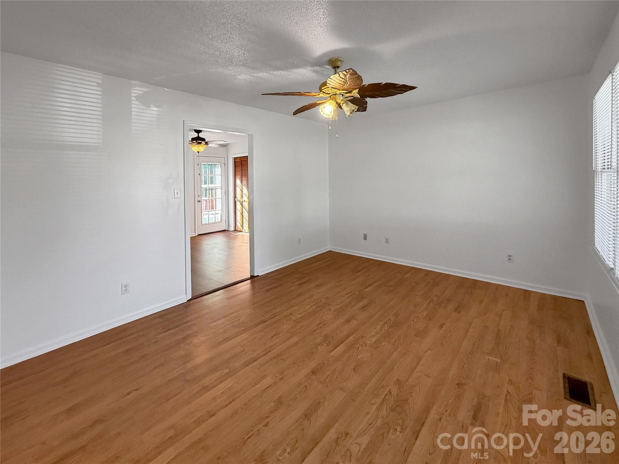 Single Family Residence at 315 Southglenn Drive, Shelby, photo 5 of 24