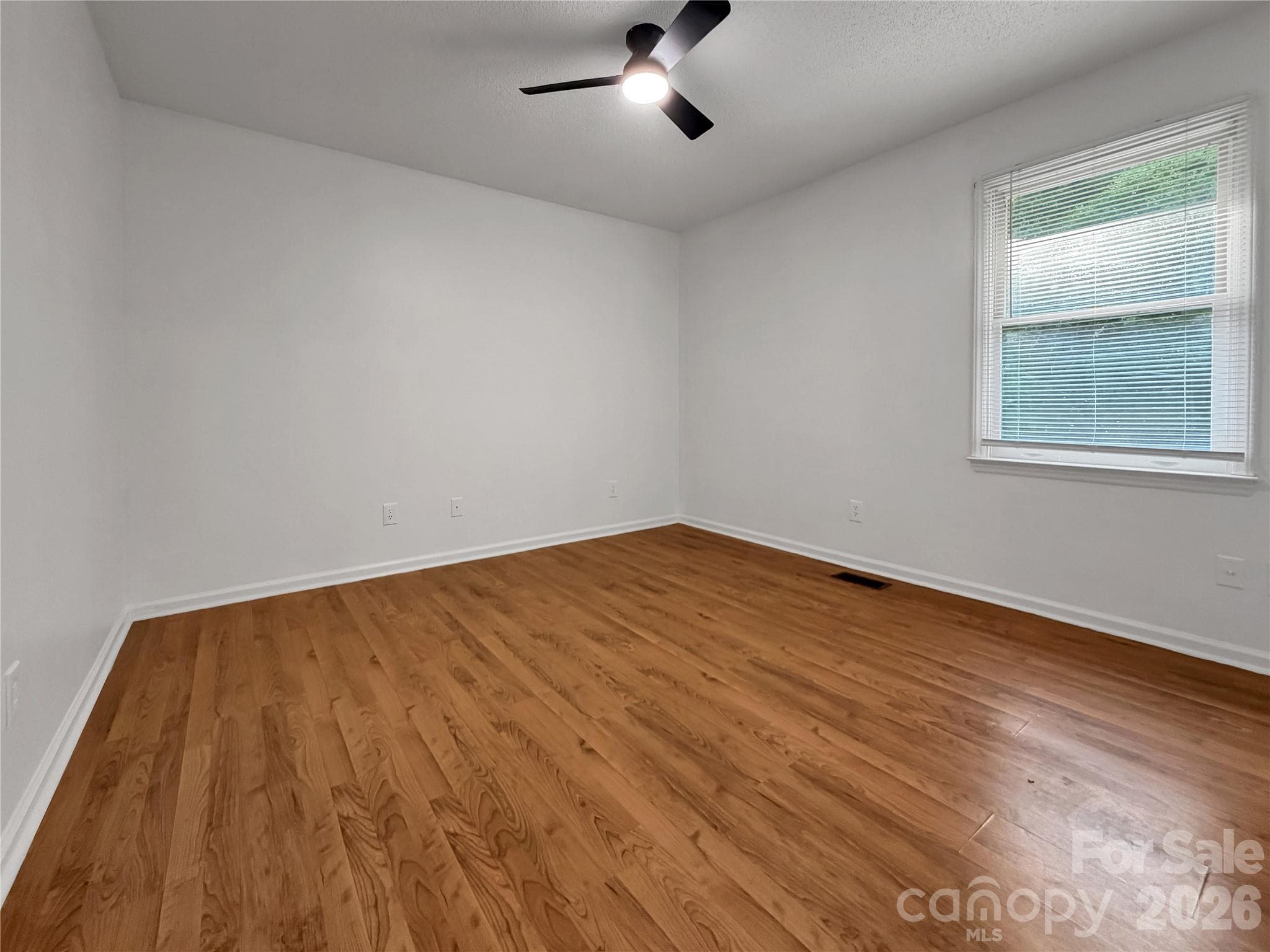 Single Family Residence at 315 Southglenn Drive, Shelby, photo 19 of 24