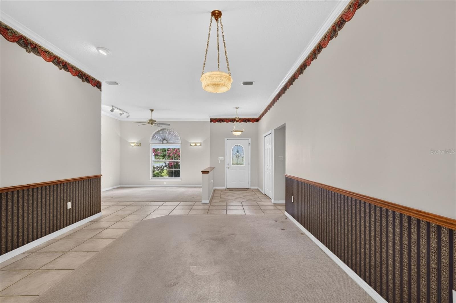 Single Family Residence at 705 HILLTOP CT, MOUNT DORA, photo 10 of 57