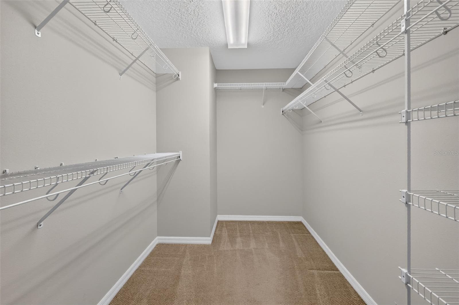 Single Family Residence at 705 HILLTOP CT, MOUNT DORA, photo 29 of 57