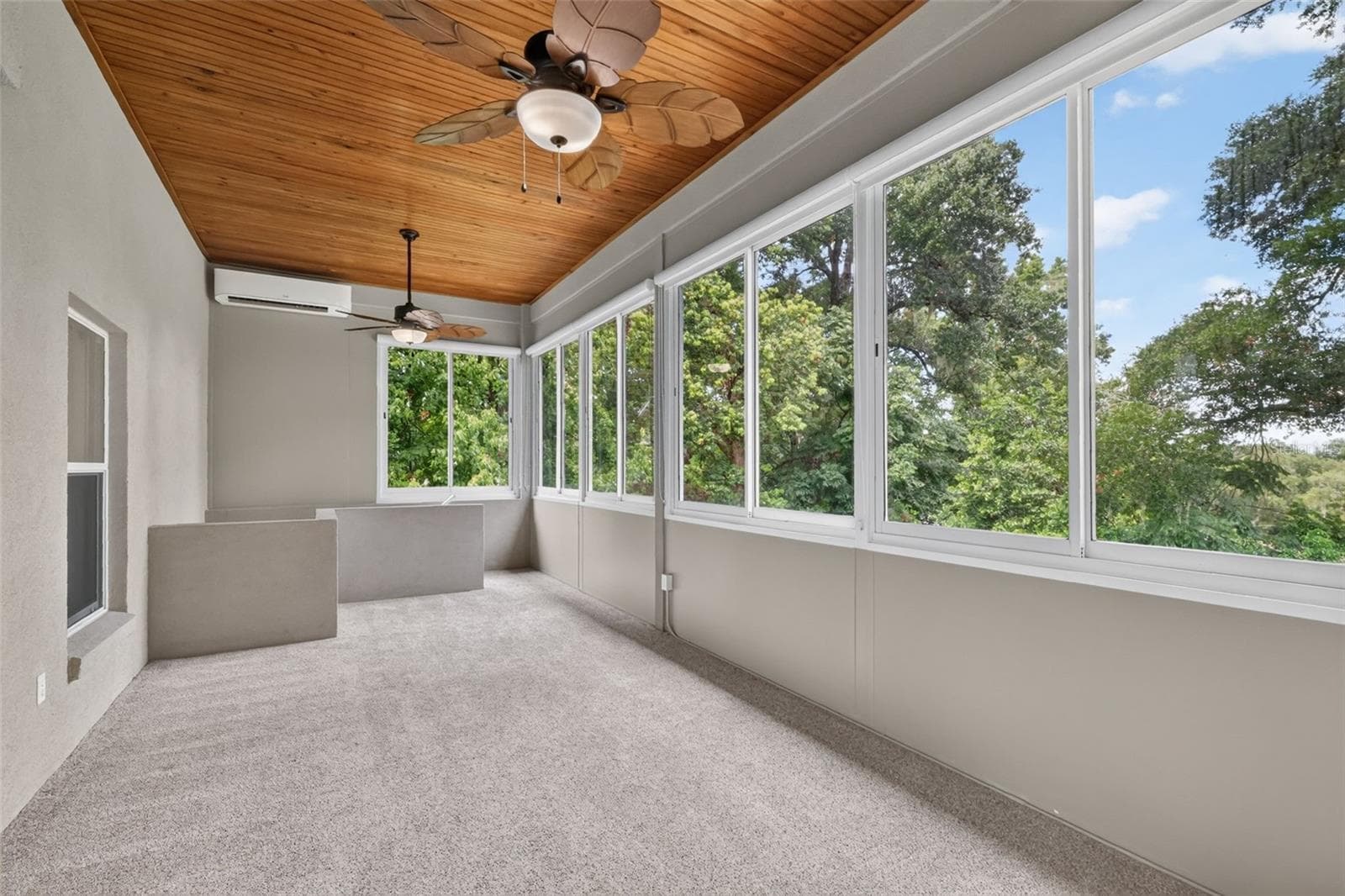Single Family Residence at 705 HILLTOP CT, MOUNT DORA, photo 41 of 57