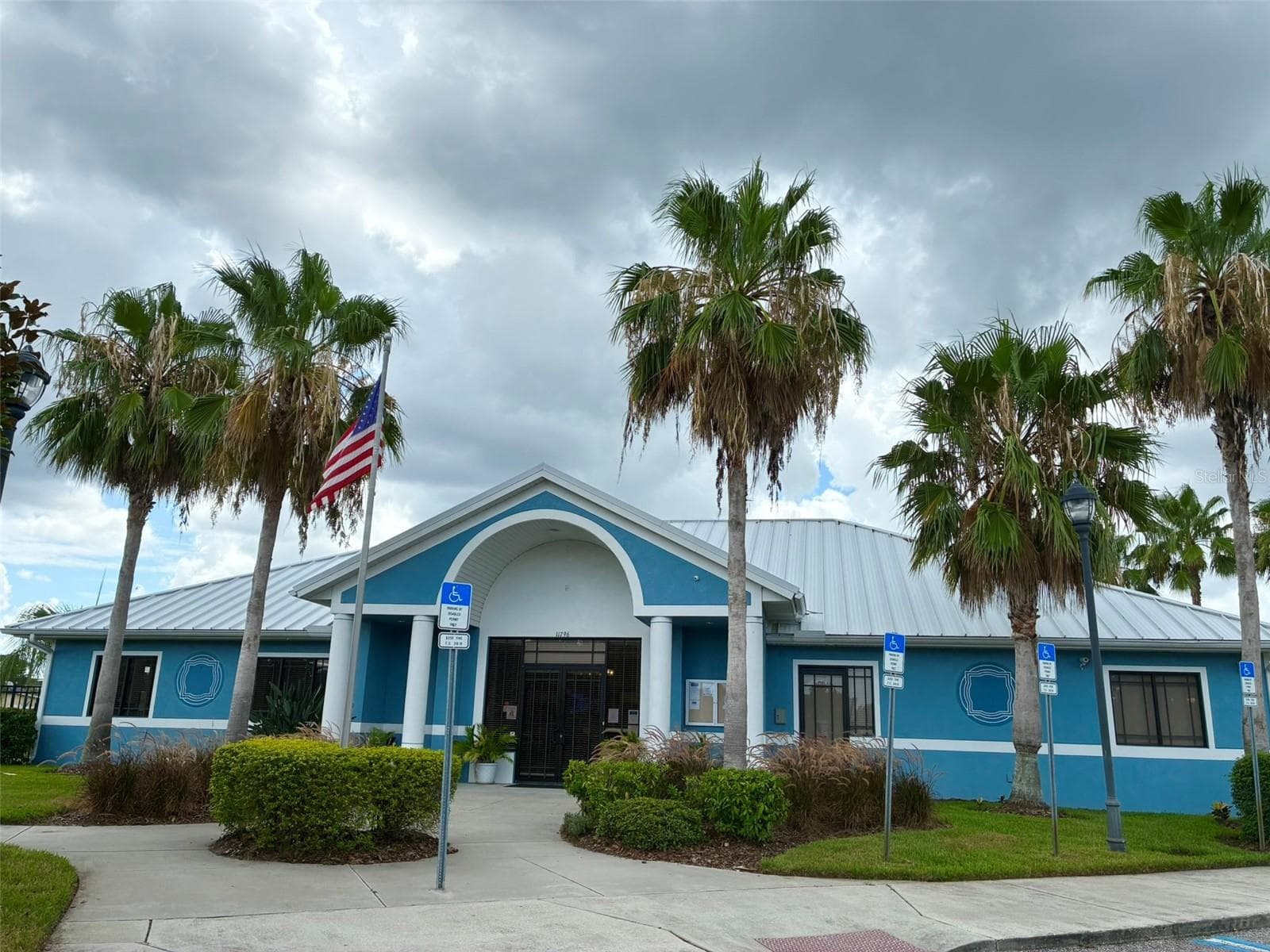 Community Clubhouse - 8026 CARRIAGE POINTE DRIVE, GIBSONTON