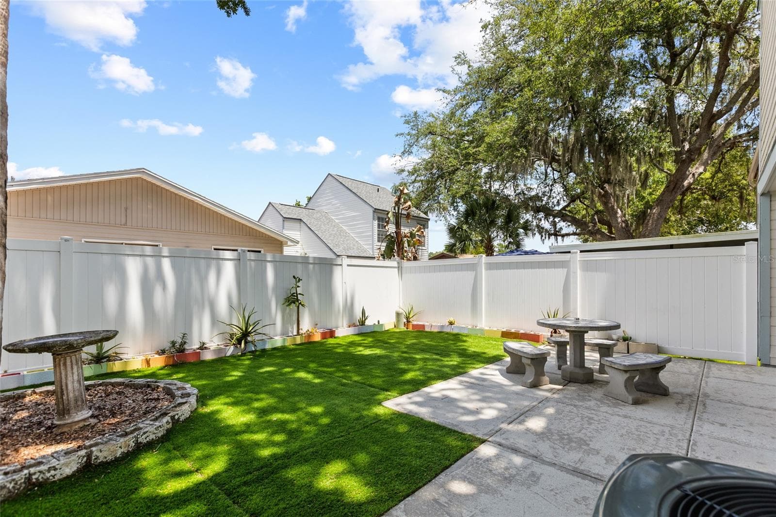 Single Family Residence at 7608 WILLOW PARK DR, TEMPLE TERRACE, photo 24 of 27