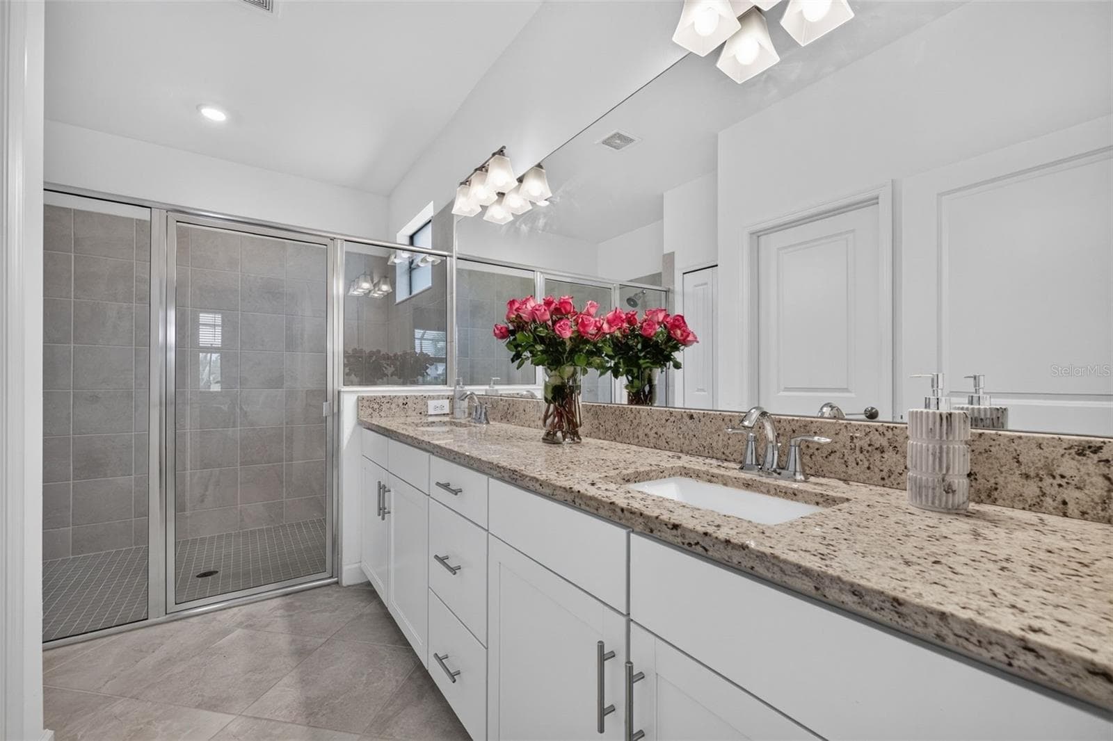 Single Family Residence at 4881 SEAFOAM TRL, LAKEWOOD RANCH, photo 27 of 68