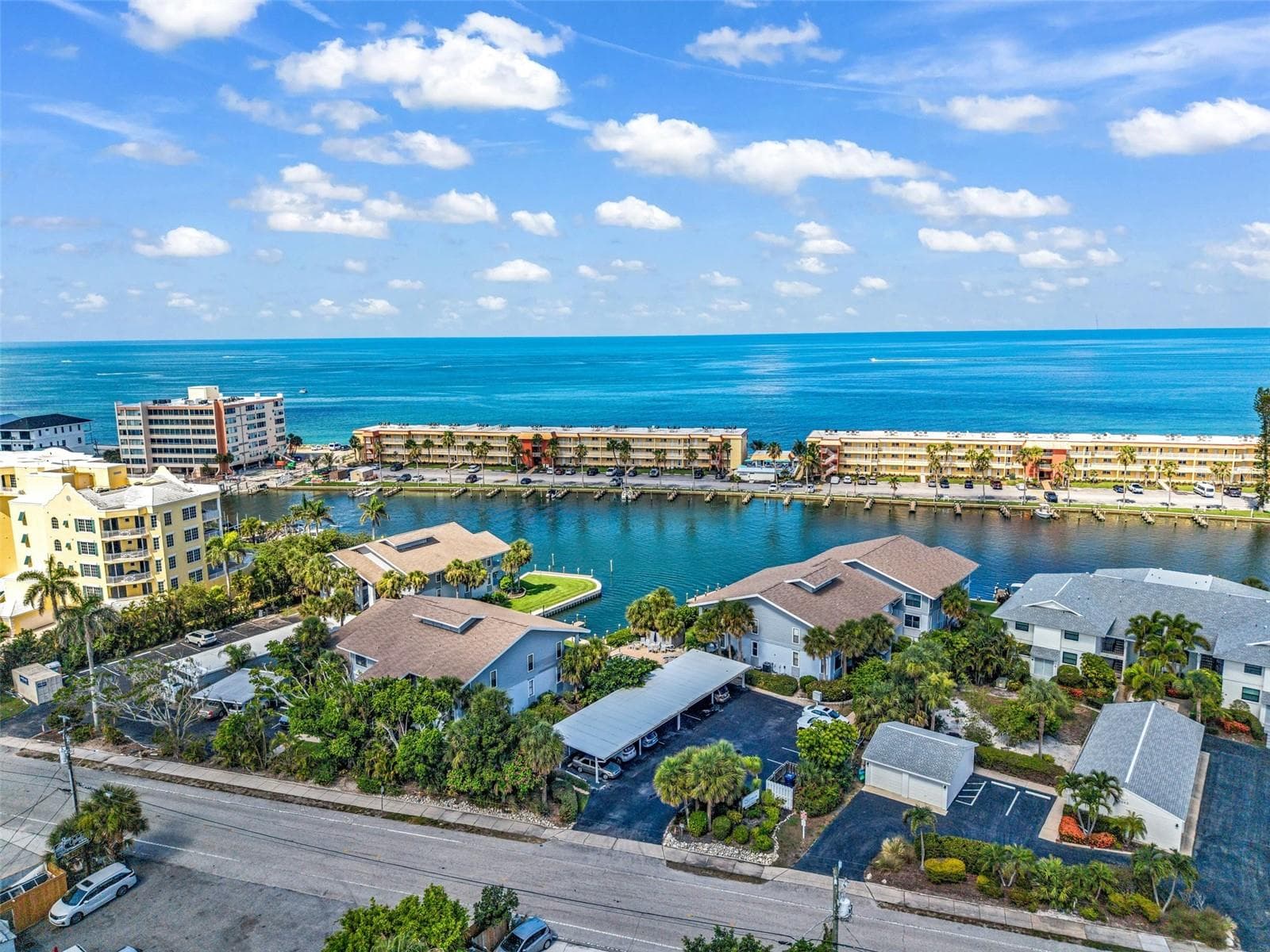 Condominium at 9050 MIDNIGHT PASS RD #1, SARASOTA, photo 35 of 43