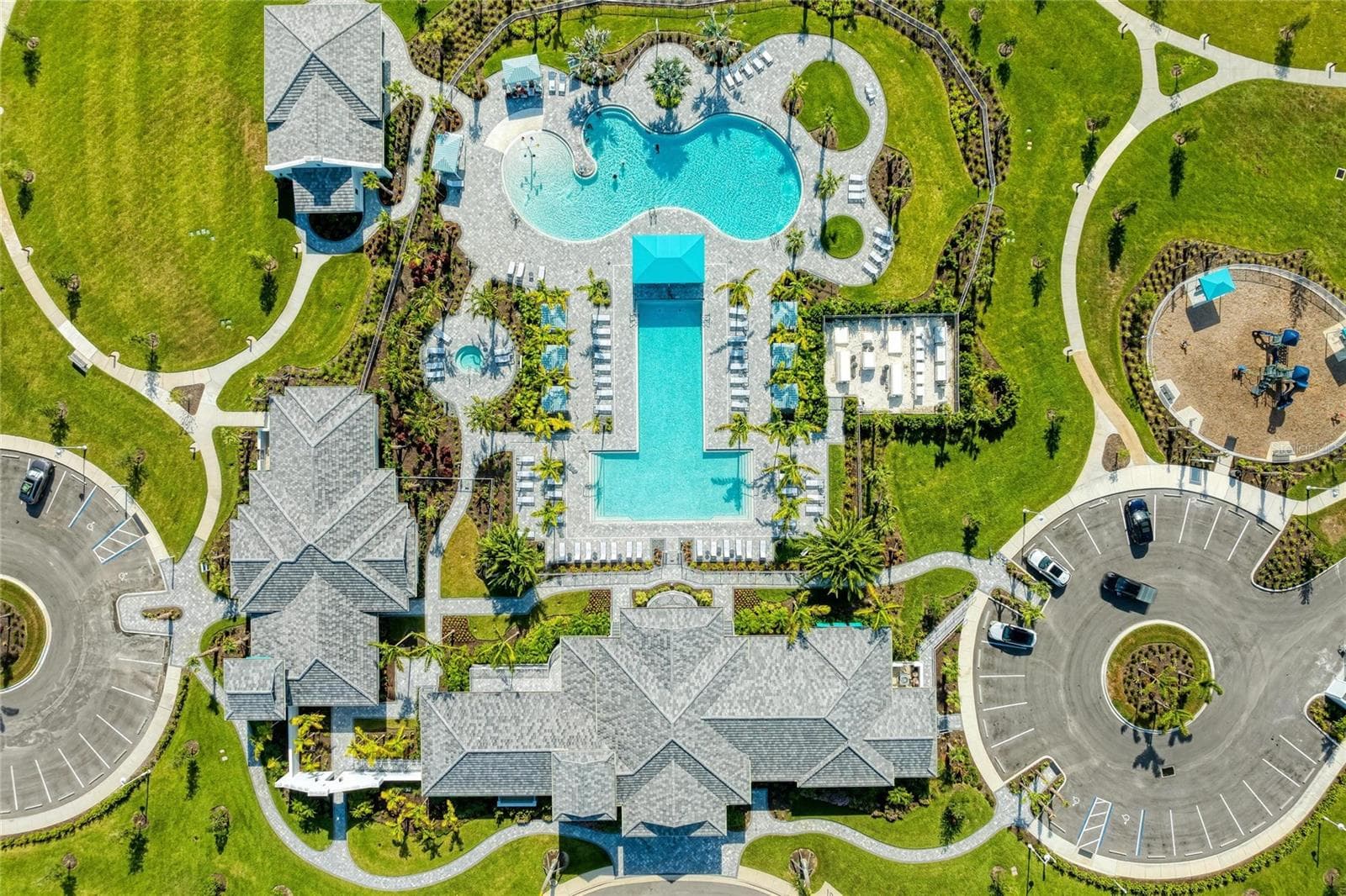 Single Family Residence at 9920 CRYSTAL ISLE CIR, SARASOTA, photo 64 of 92