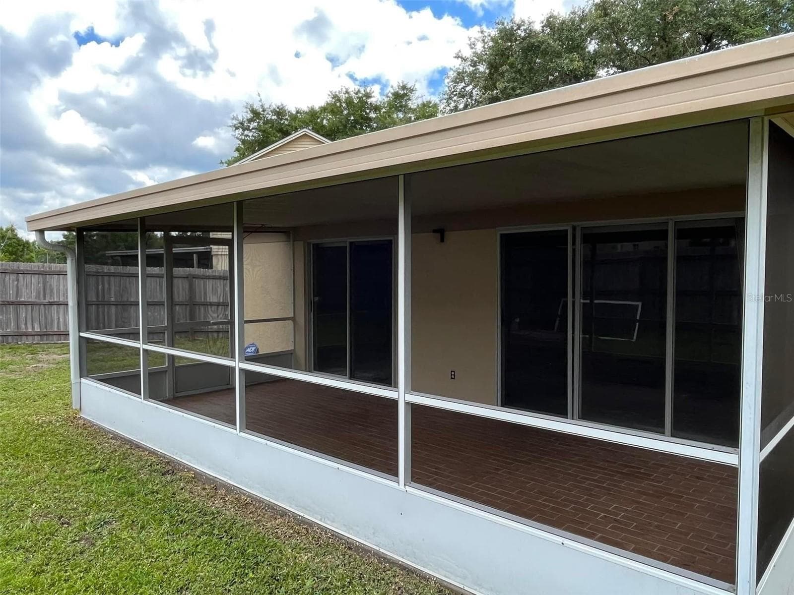 lanai - 9765 FOX CHAPEL RD, TAMPA