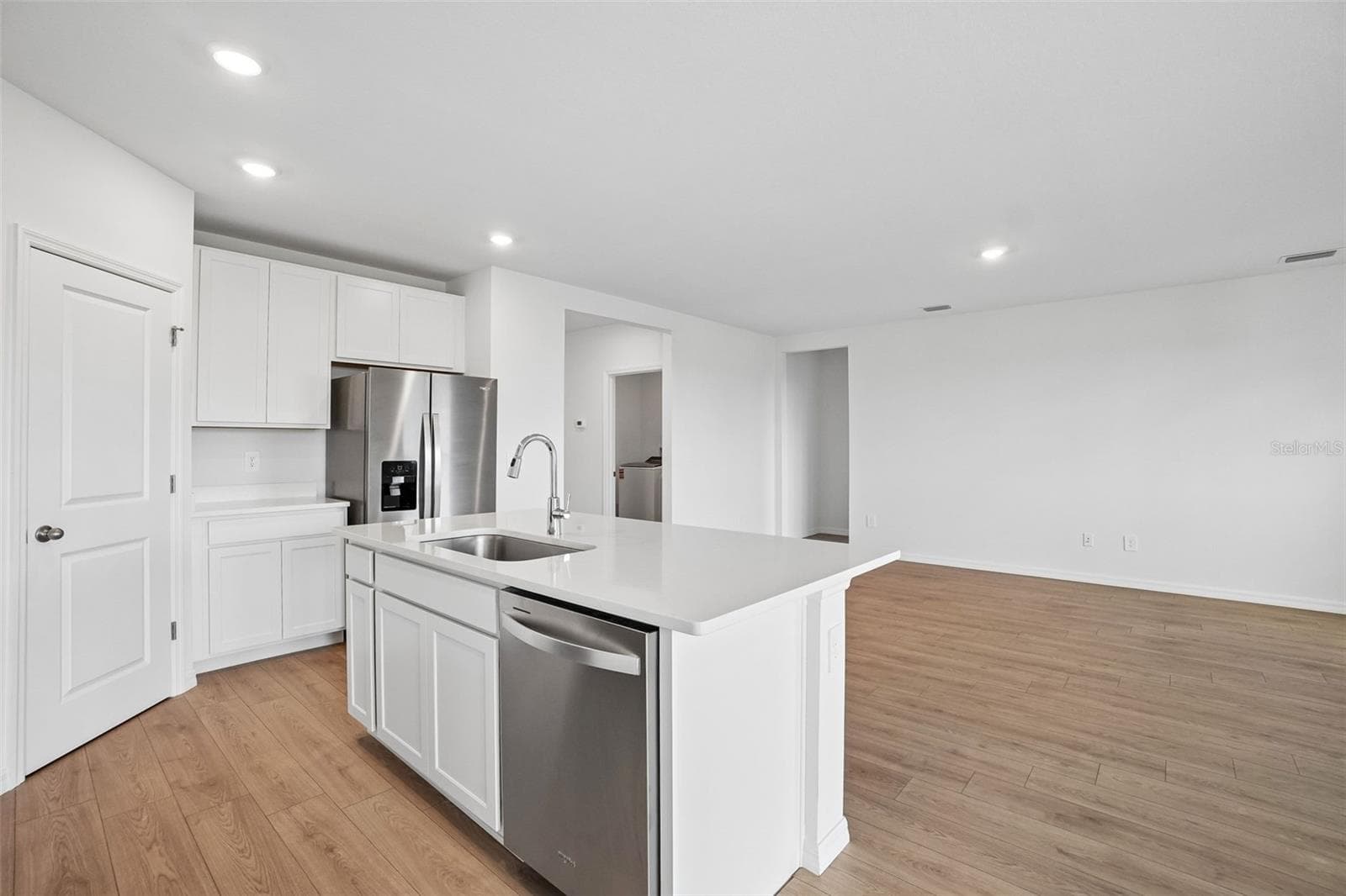 Single Family Residence at 13696 UMBER FOREST ST, HUDSON, photo 17 of 39
