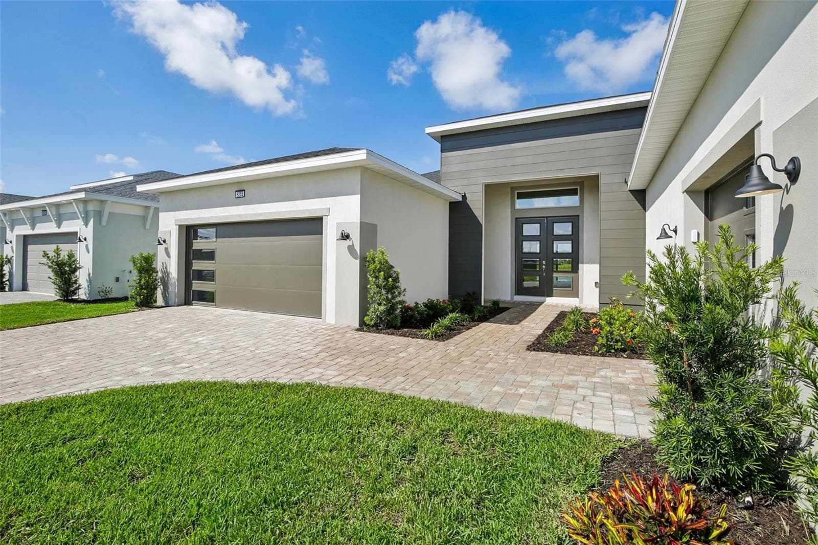 Single Family Residence at 8255 GOLDEN BEACH CT, PARRISH, photo 2 of 39