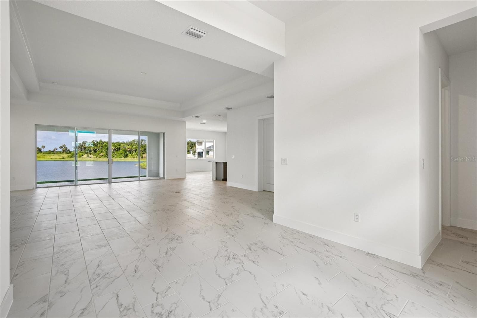 Single Family Residence at 8255 GOLDEN BEACH CT, PARRISH, photo 5 of 39