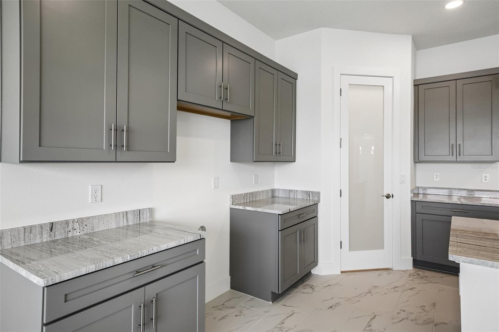 Single Family Residence at 8255 GOLDEN BEACH CT, PARRISH, photo 15 of 39