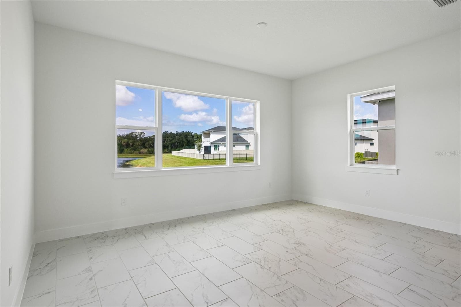 Single Family Residence at 8255 GOLDEN BEACH CT, PARRISH, photo 18 of 39