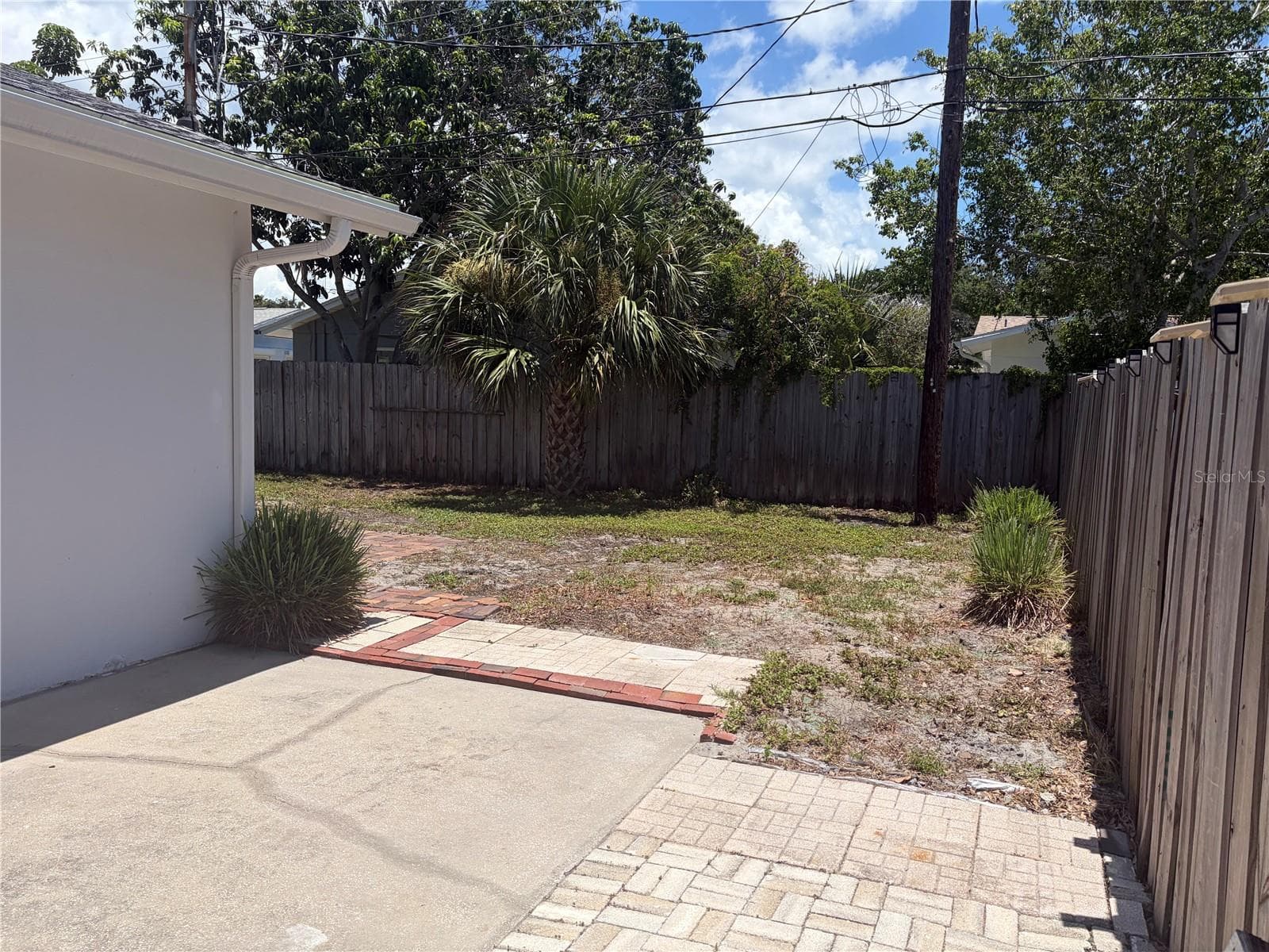 Patio/Back Yard - 5619 DENVER ST NE, ST PETERSBURG