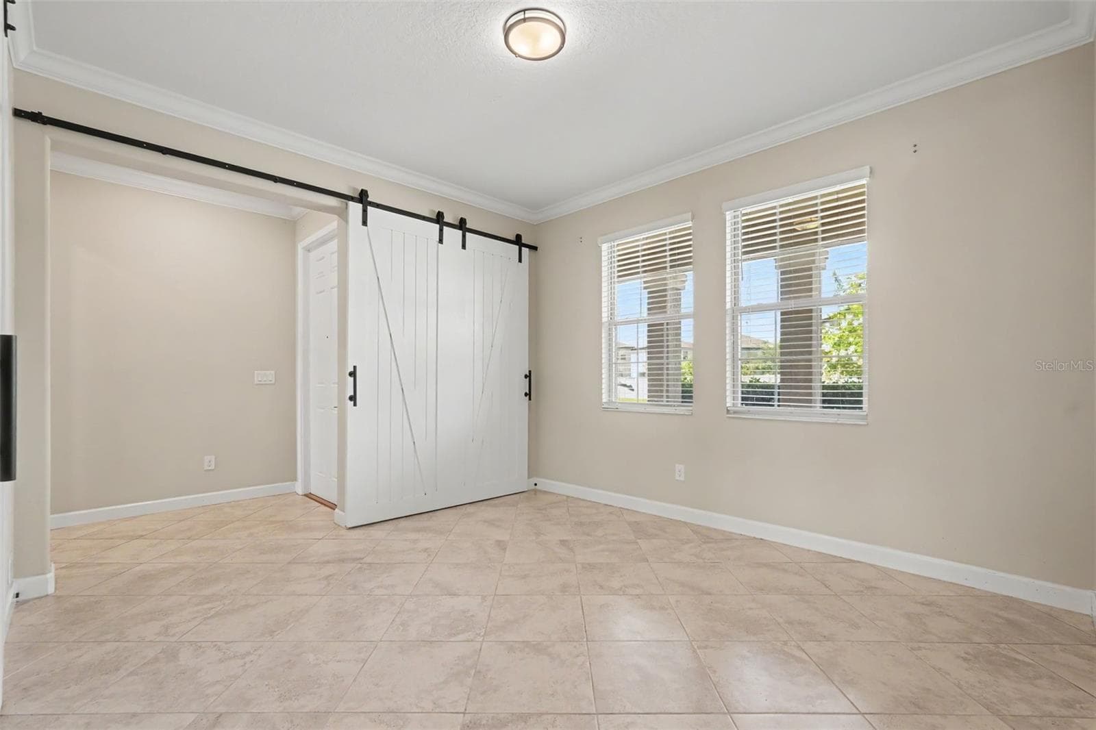 Single Family Residence at 9173 SHADYSIDE LN, LAND O LAKES, photo 8 of 31