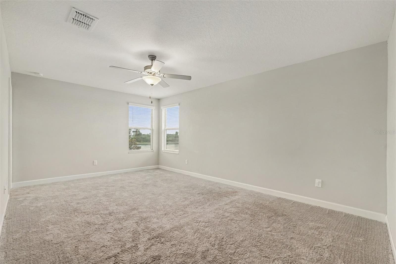 Single Family Residence at 9173 SHADYSIDE LN, LAND O LAKES, photo 17 of 31