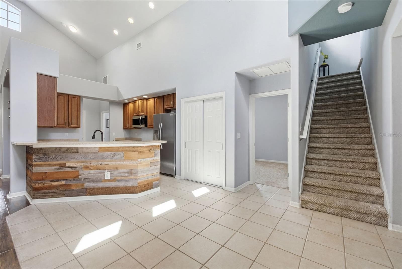 Single Family Residence at 6846 PINE SPRINGS, WESLEY CHAPEL, photo 20 of 62
