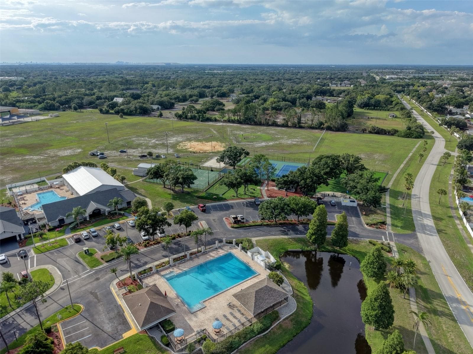 Amenities - 13222 PINE CREEK CIR, RIVERVIEW