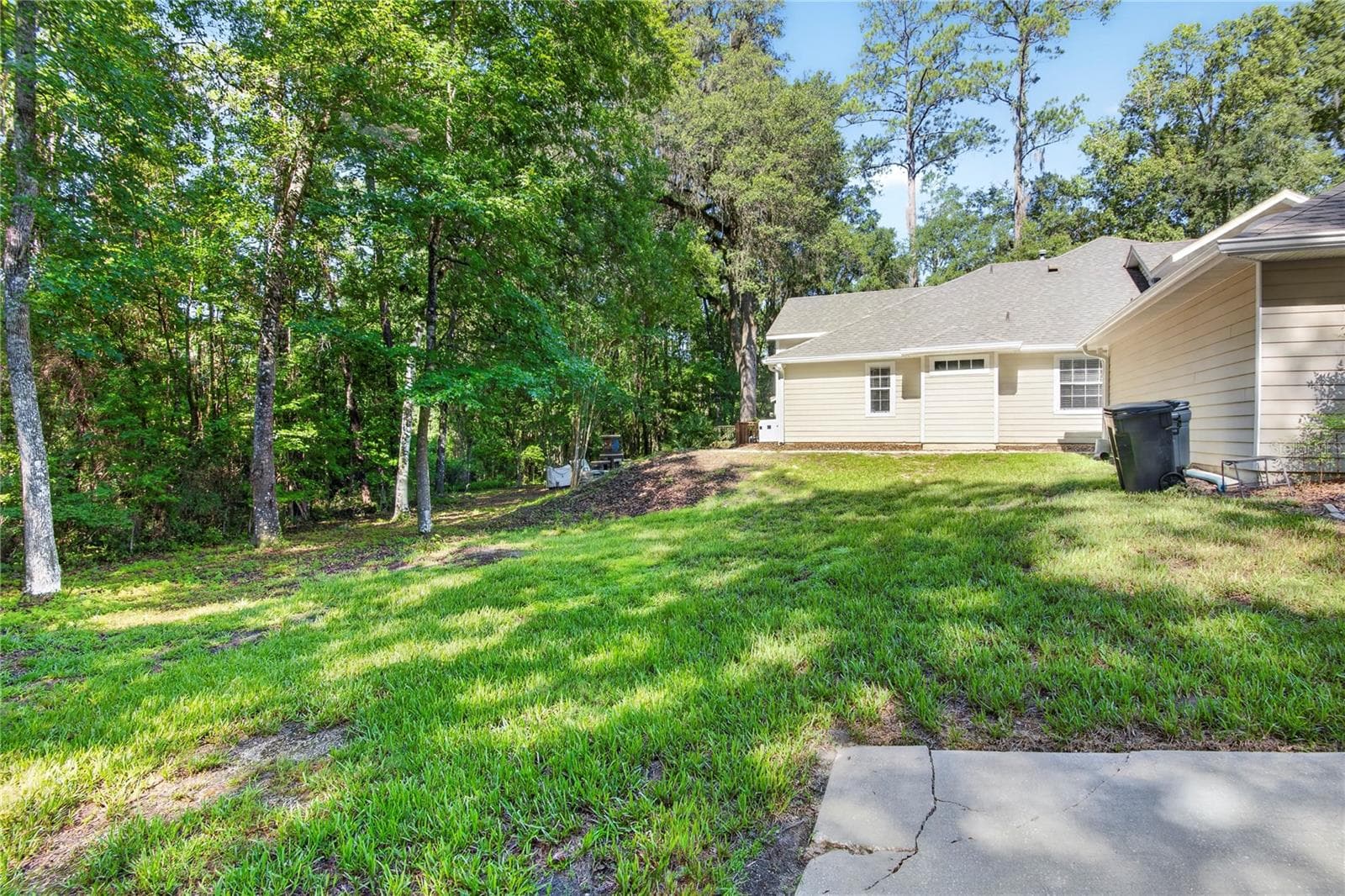 Single Family Residence at 11415 NW 10TH LN, GAINESVILLE, photo 11 of 68