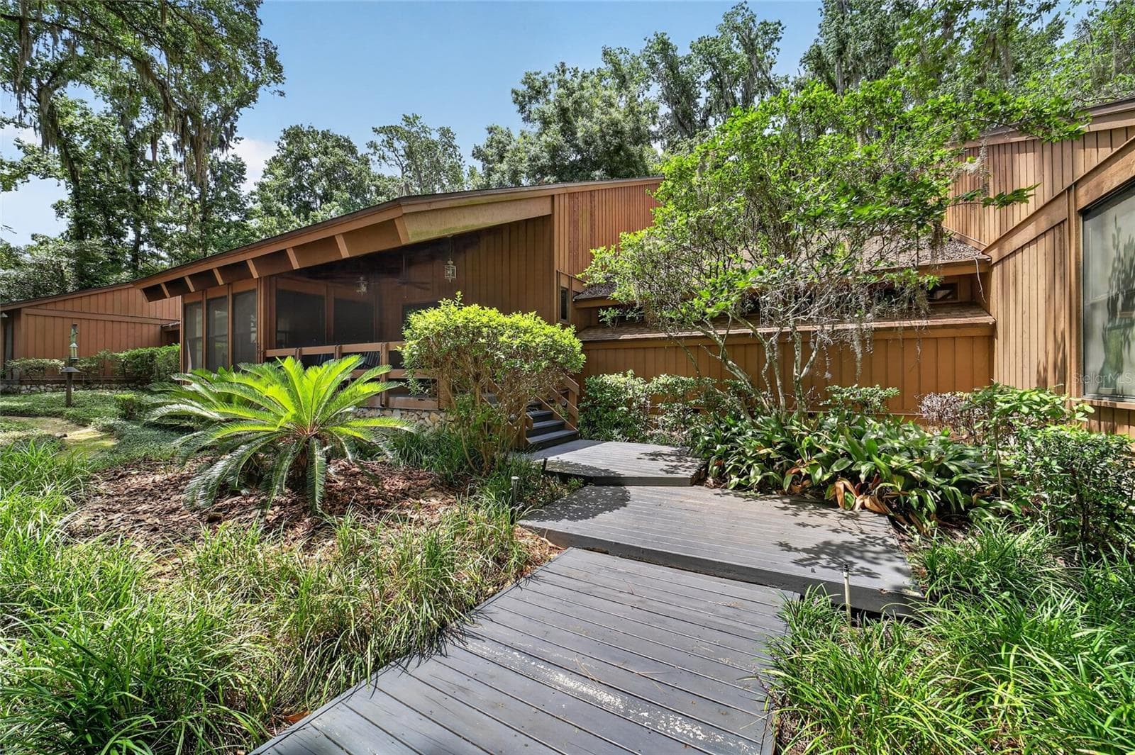 Single Family Residence at 2411 SE 15TH ST, OCALA, photo 10 of 100