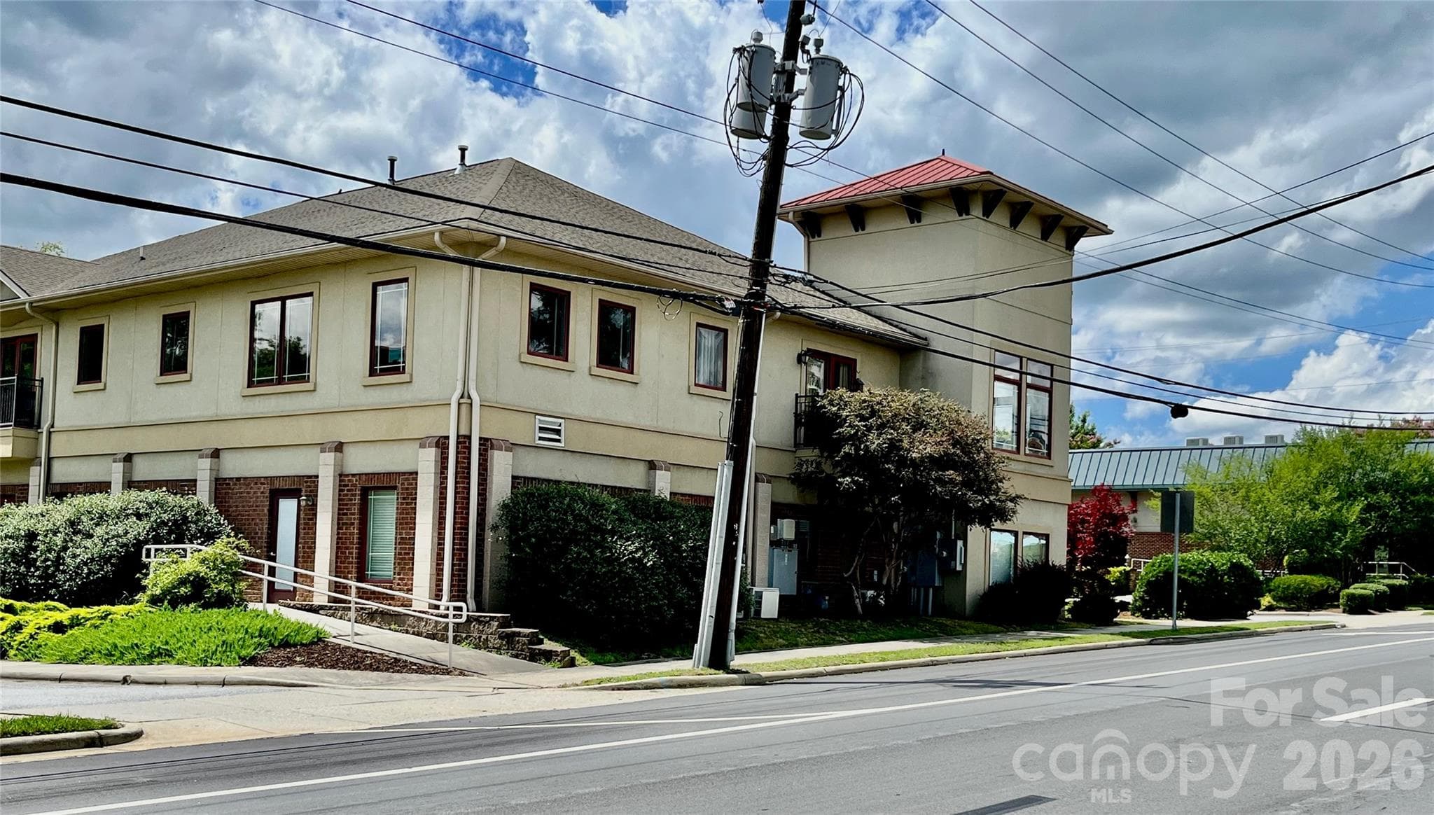 Office at 421 S Church Street, Hendersonville, photo 4 of 24