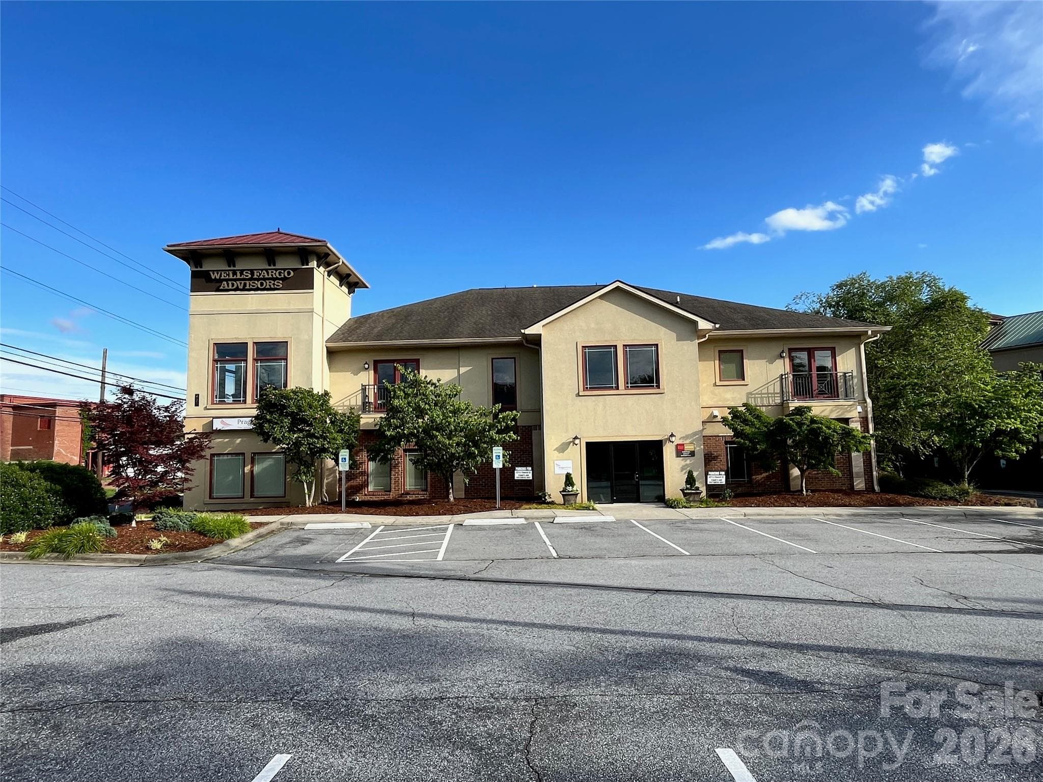 Office at 421 S Church Street, Hendersonville, photo 8 of 24