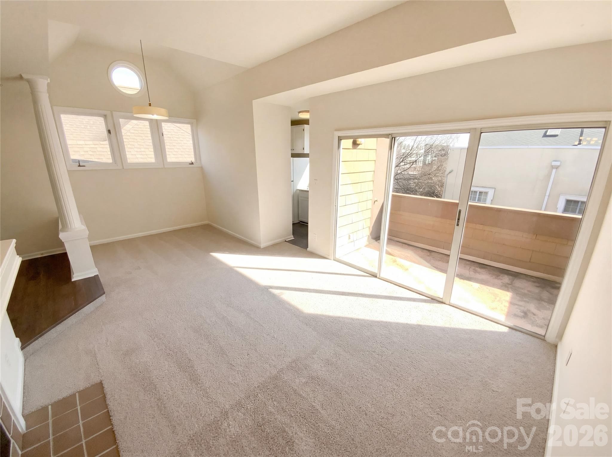 Condominium at 1101 E Morehead Street, Charlotte, photo 8 of 15