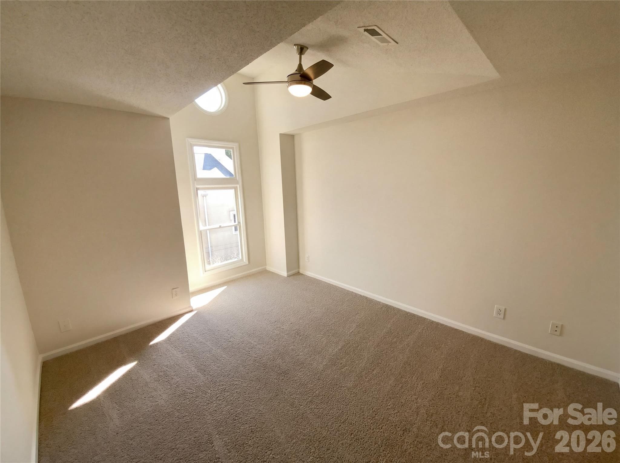 Condominium at 1101 E Morehead Street, Charlotte, photo 10 of 15